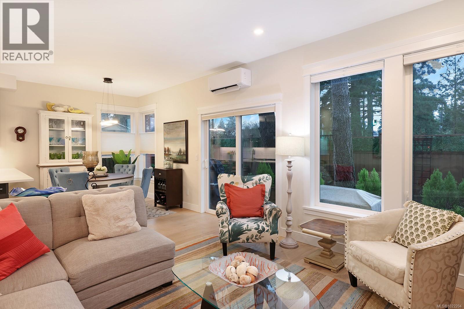 1 468 Anderton Rd, Comox