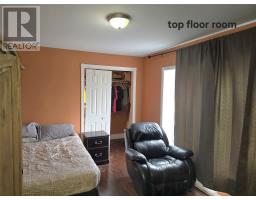 210 Humber Avenue thumbnail 30
