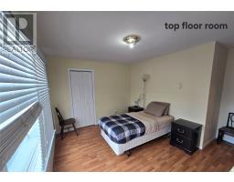 210 Humber Avenue thumbnail 36