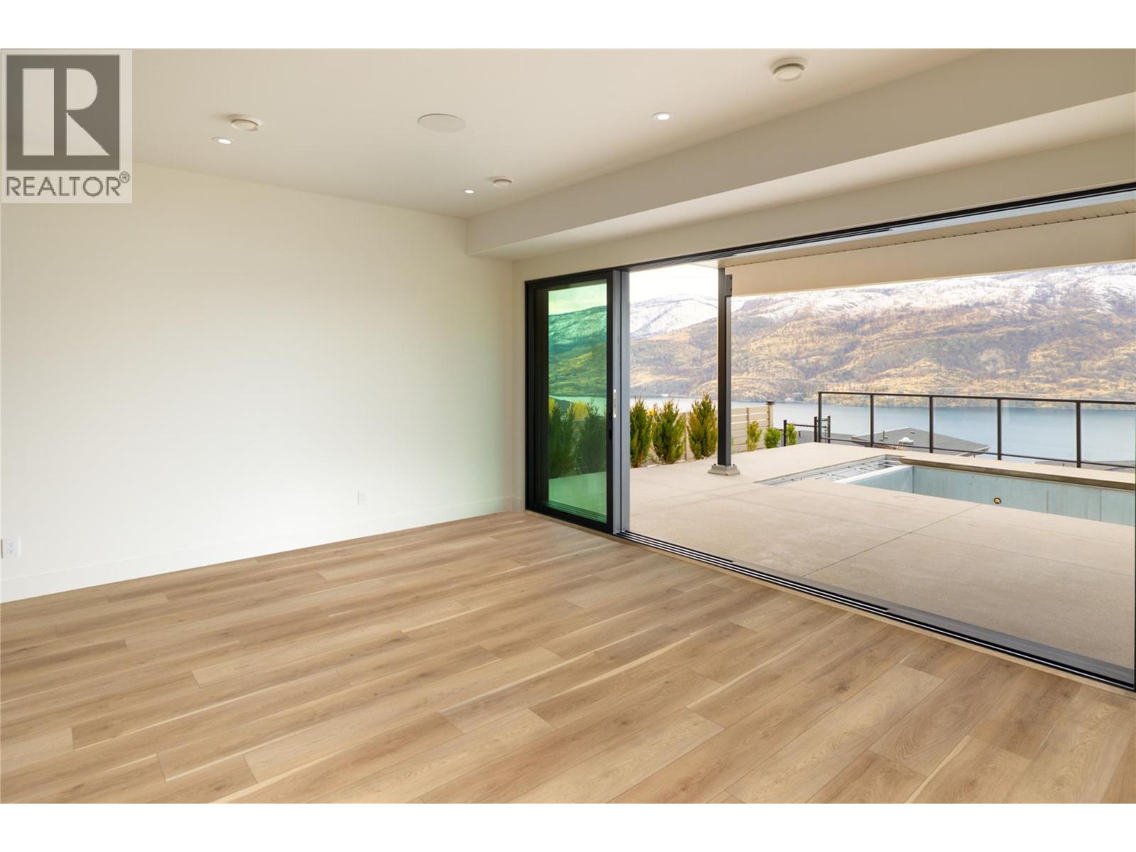  573 Clifton Court, Kelowna