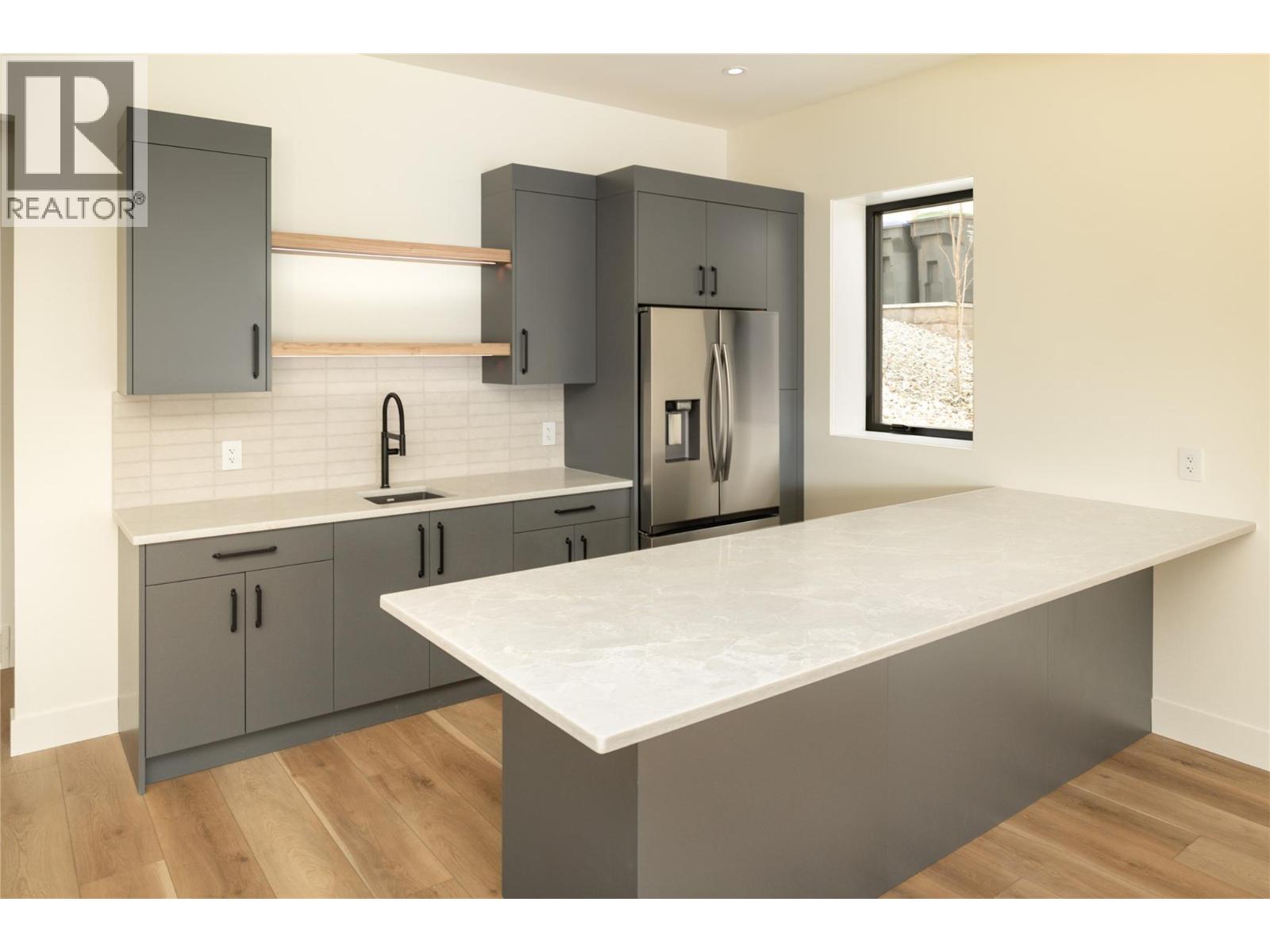  573 Clifton Court, Kelowna