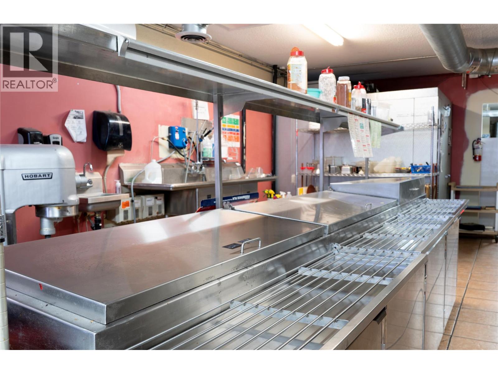  146 Rutland Road Road South, Kelowna