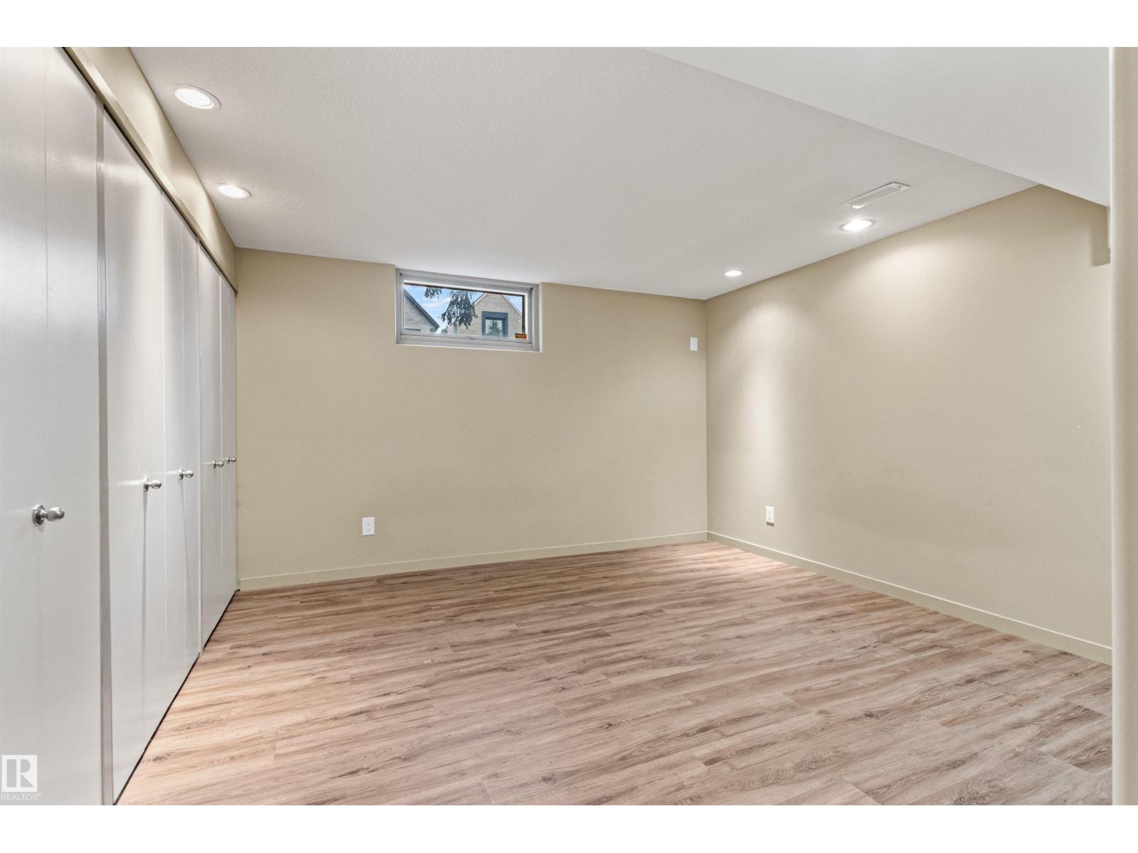 14403 83 AV NW, Edmonton