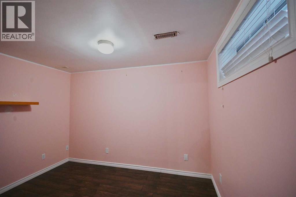 Single Family House for Sale in  Covepark Close NE Coventry Hills Calgary 