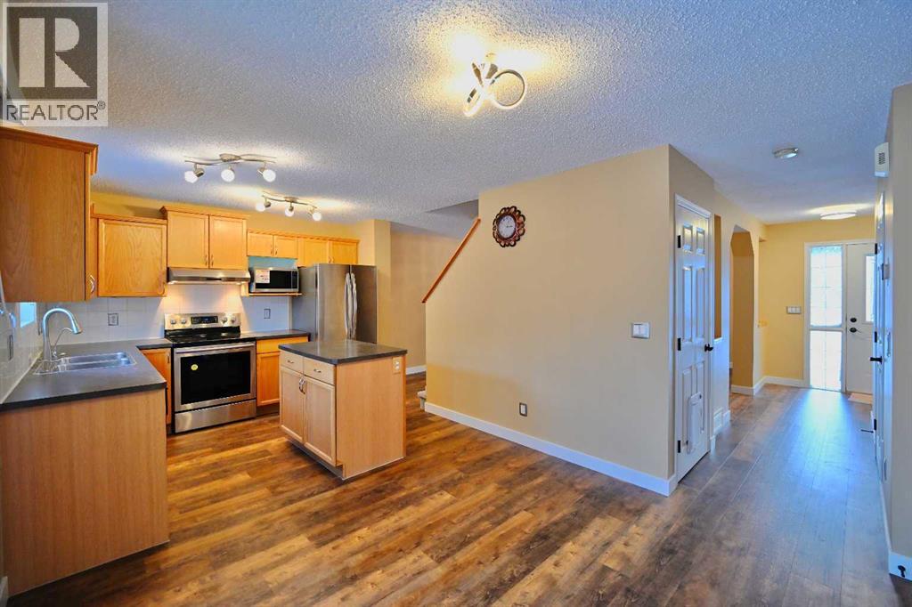 Single Family House for Sale in  Covepark Close NE Coventry Hills Calgary 