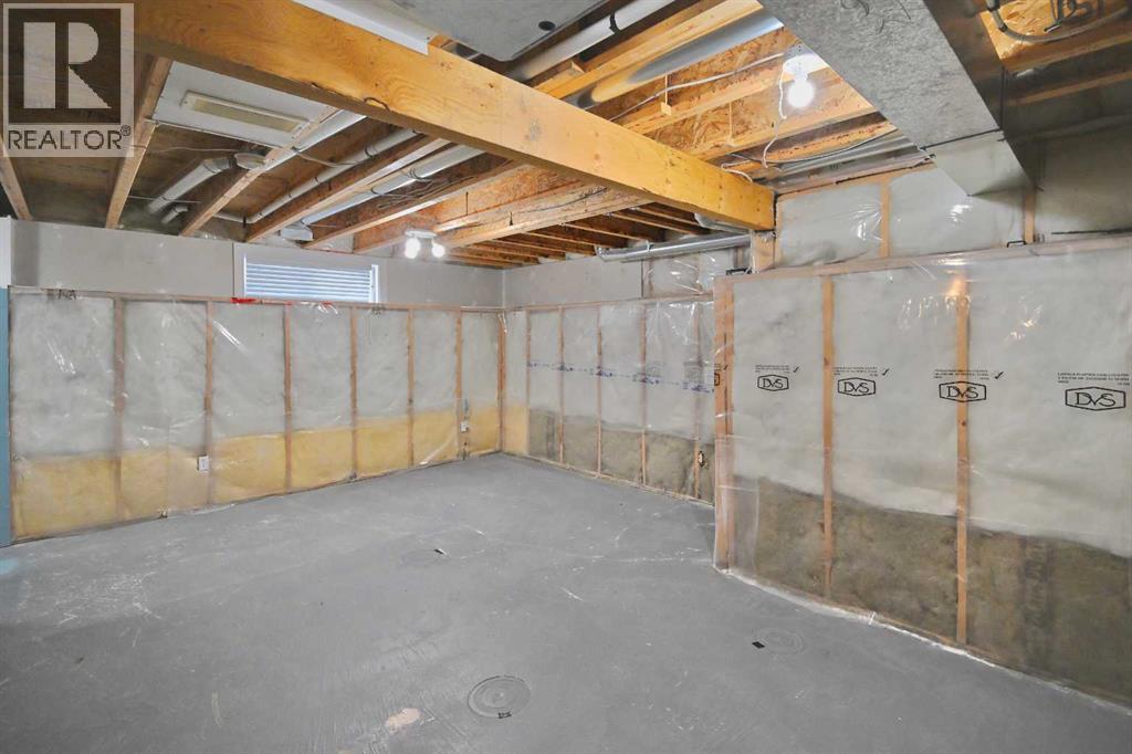 Single Family House for Sale in  Covepark Close NE Coventry Hills Calgary 