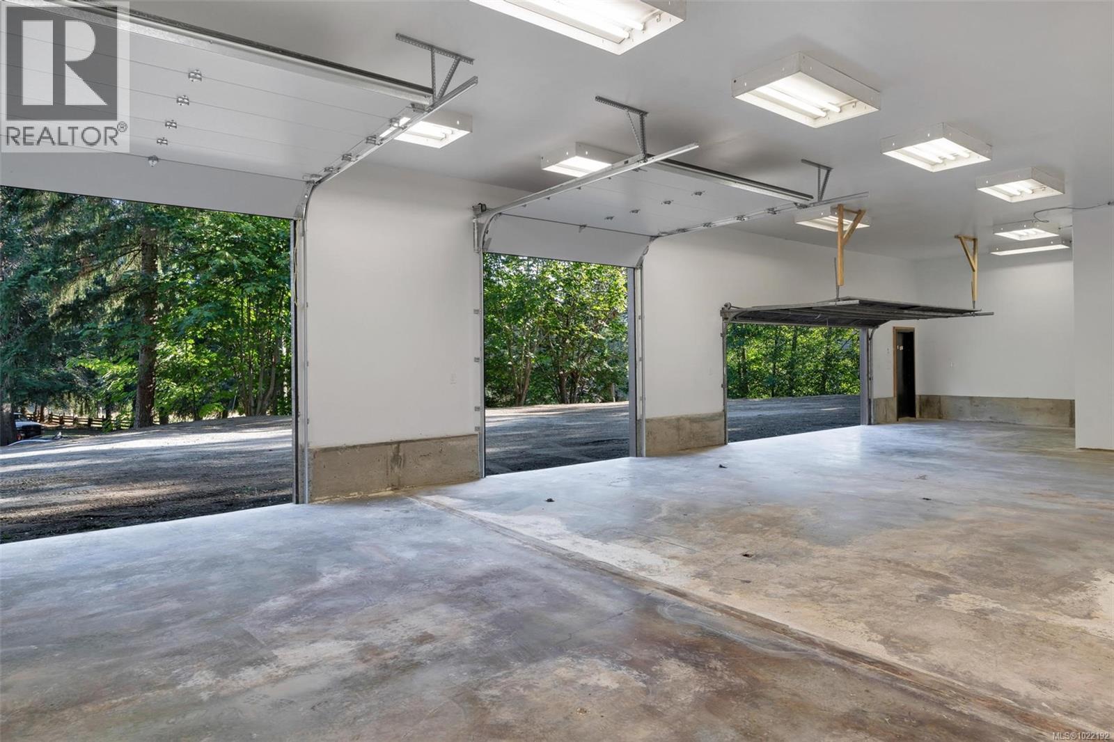 7518 Rosevear Rd, Duncan