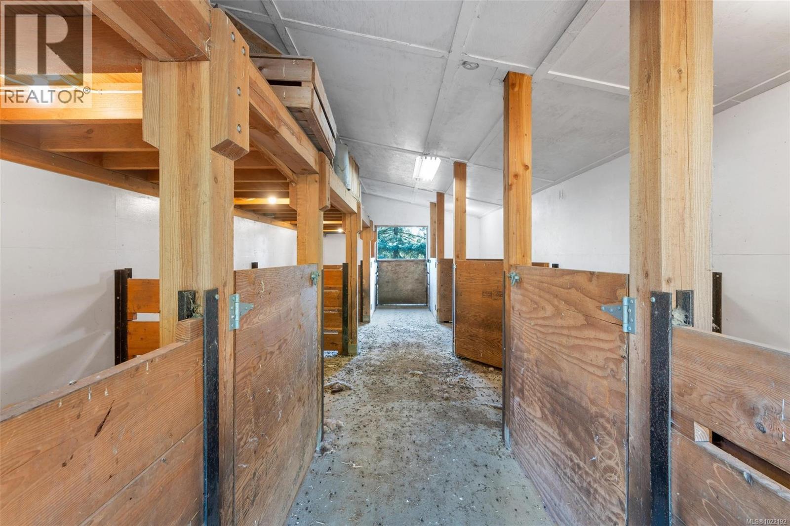 7518 Rosevear Rd, Duncan