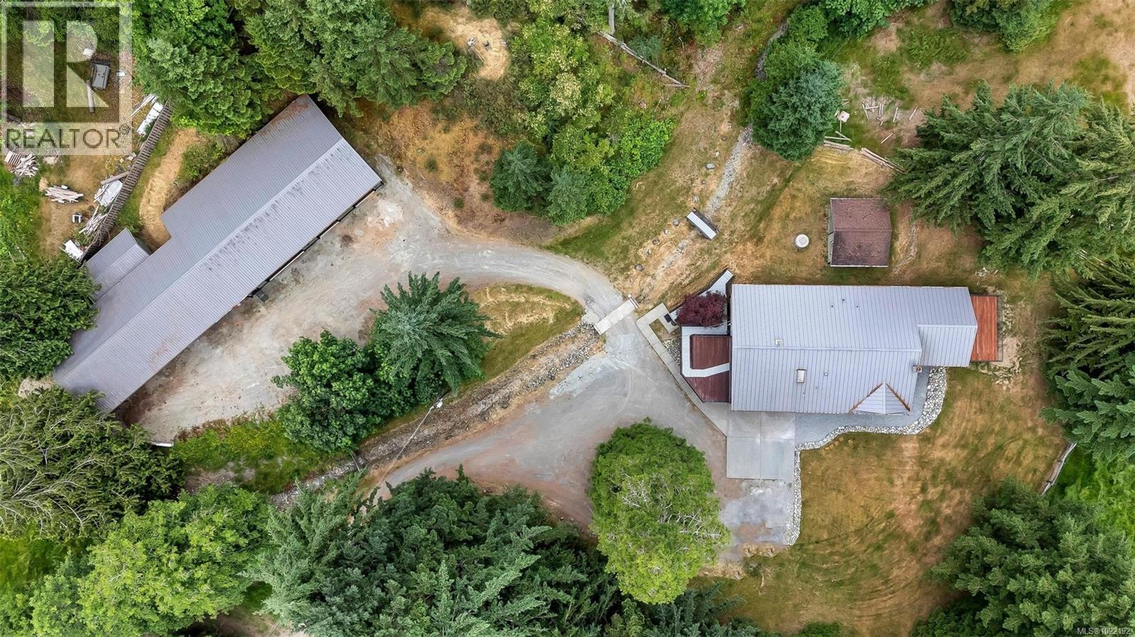 7518 Rosevear Rd, Duncan