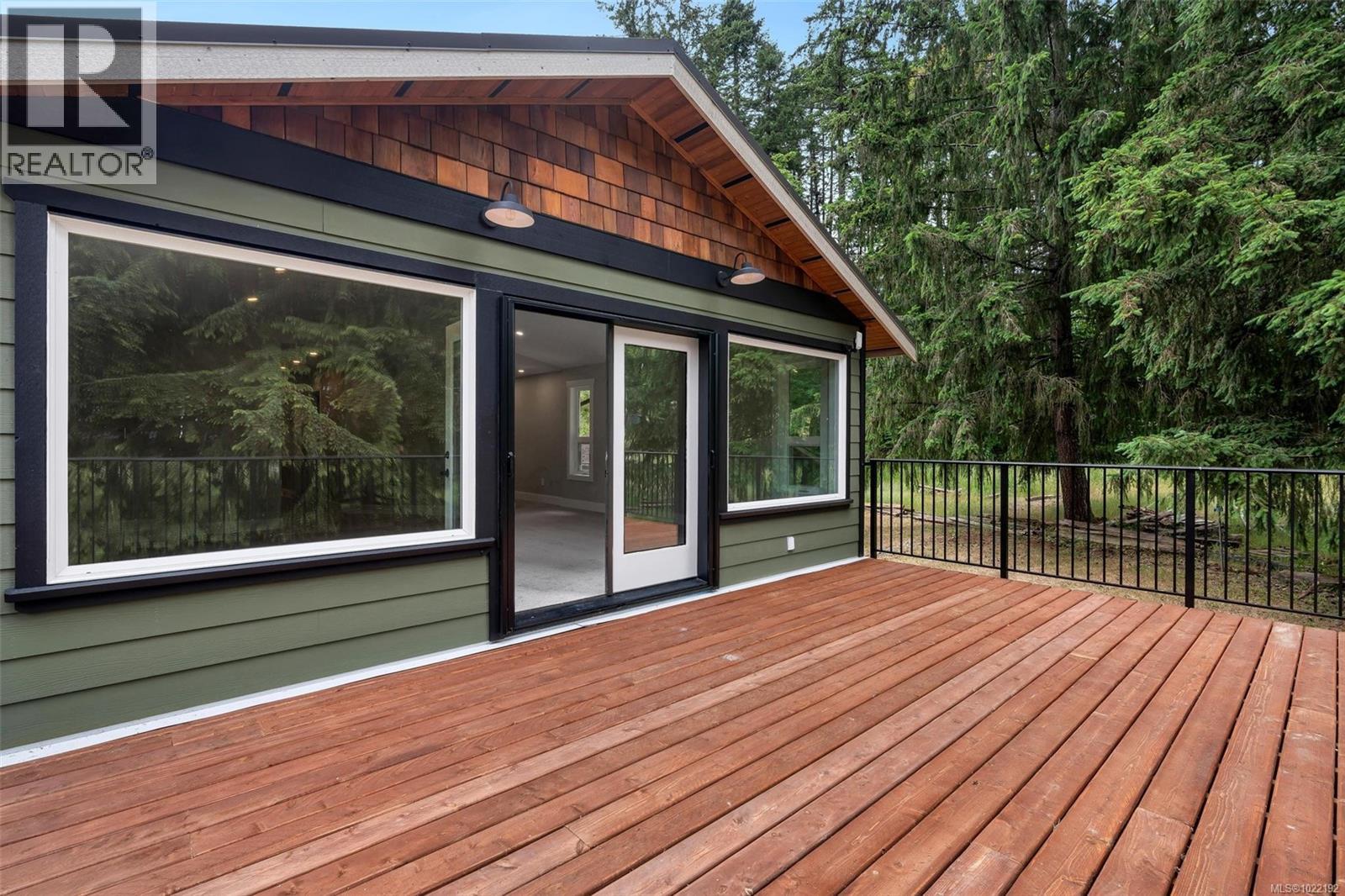 7518 Rosevear Rd, Duncan