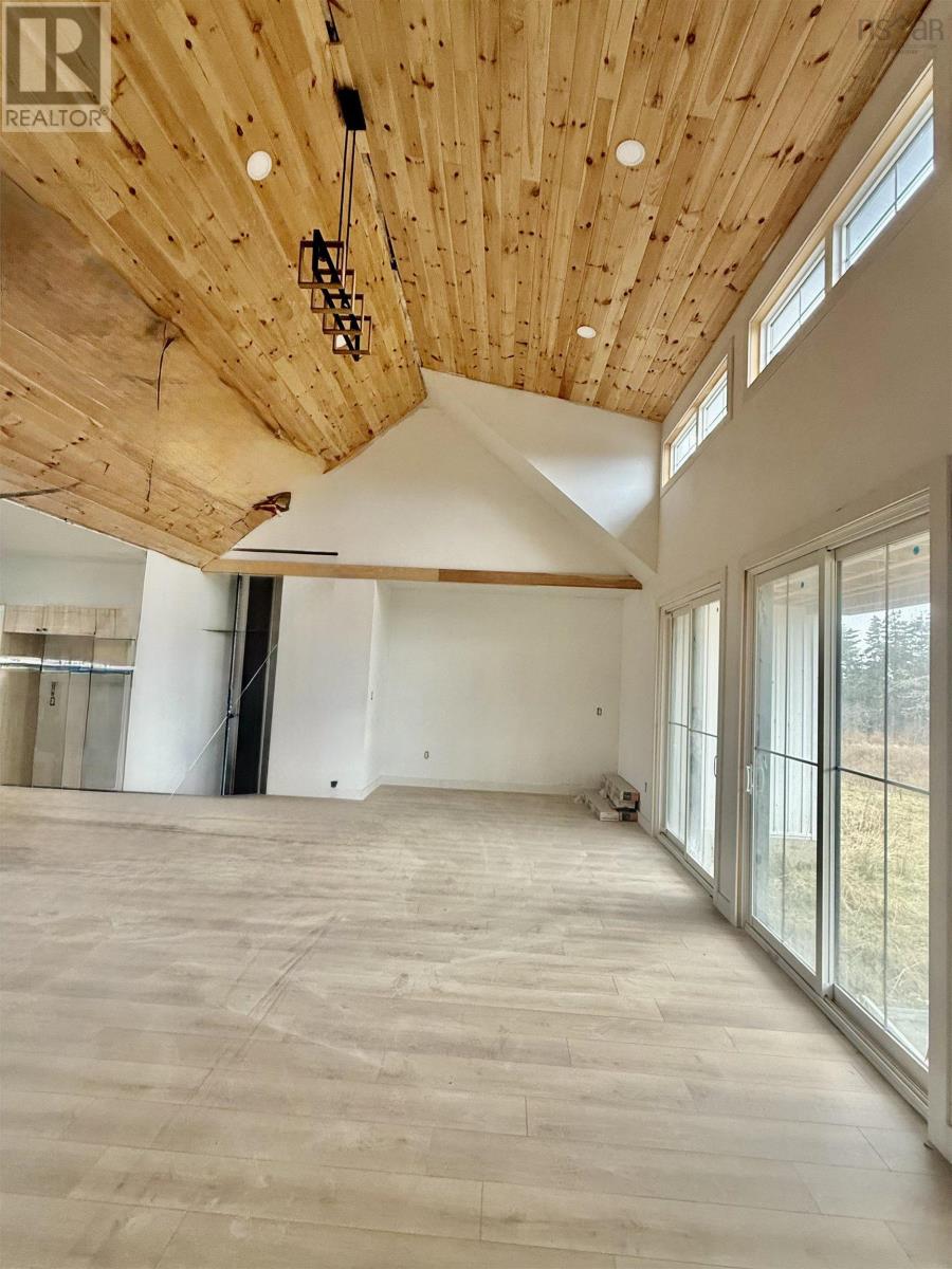 8433 Highway 3 - 23