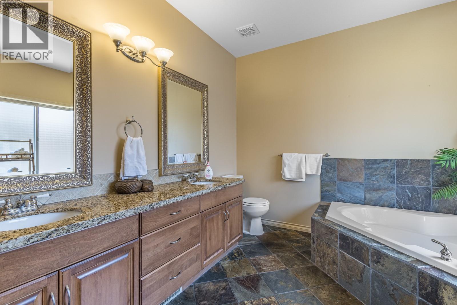  610 Arrowleaf Lane, Kelowna