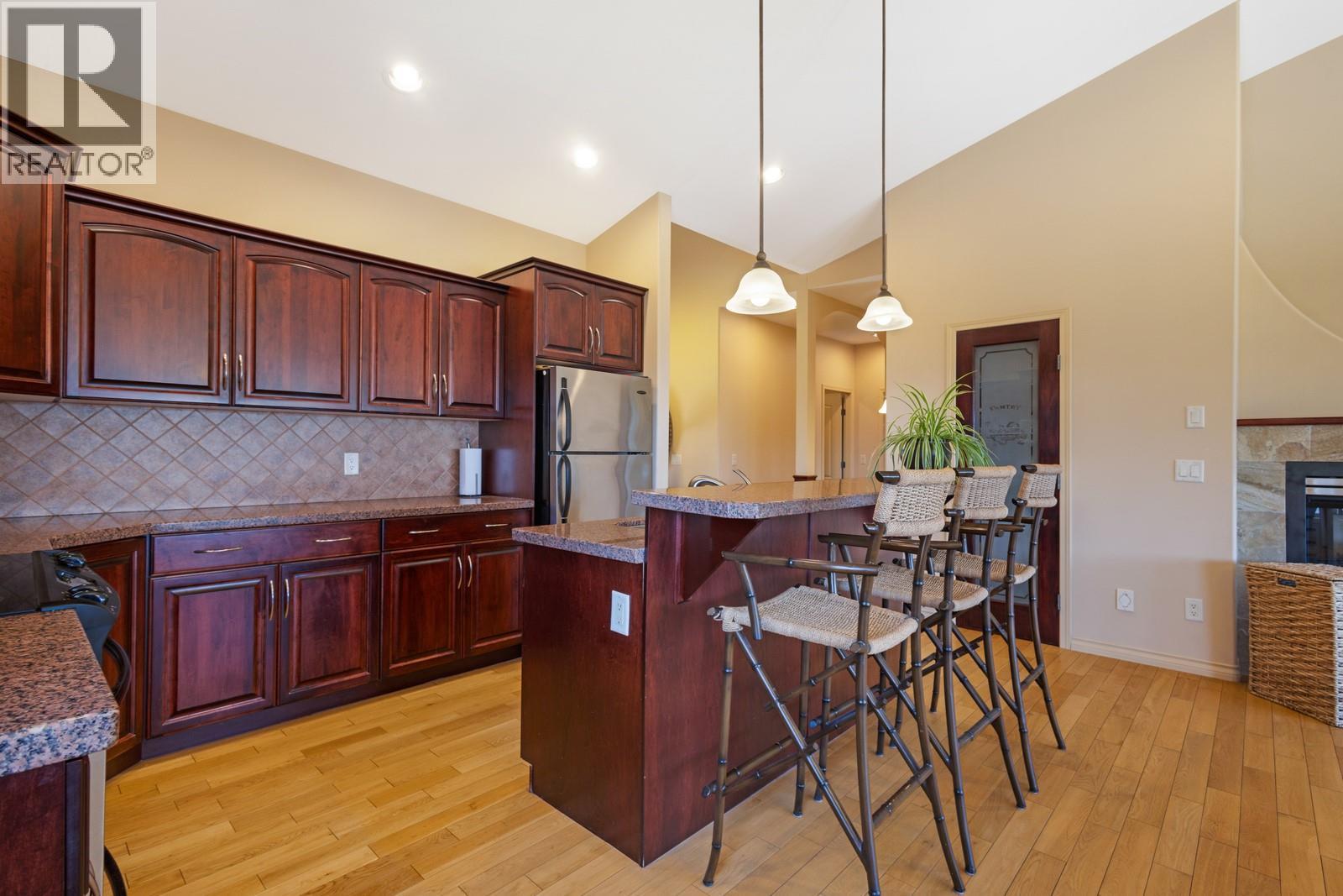  610 Arrowleaf Lane, Kelowna