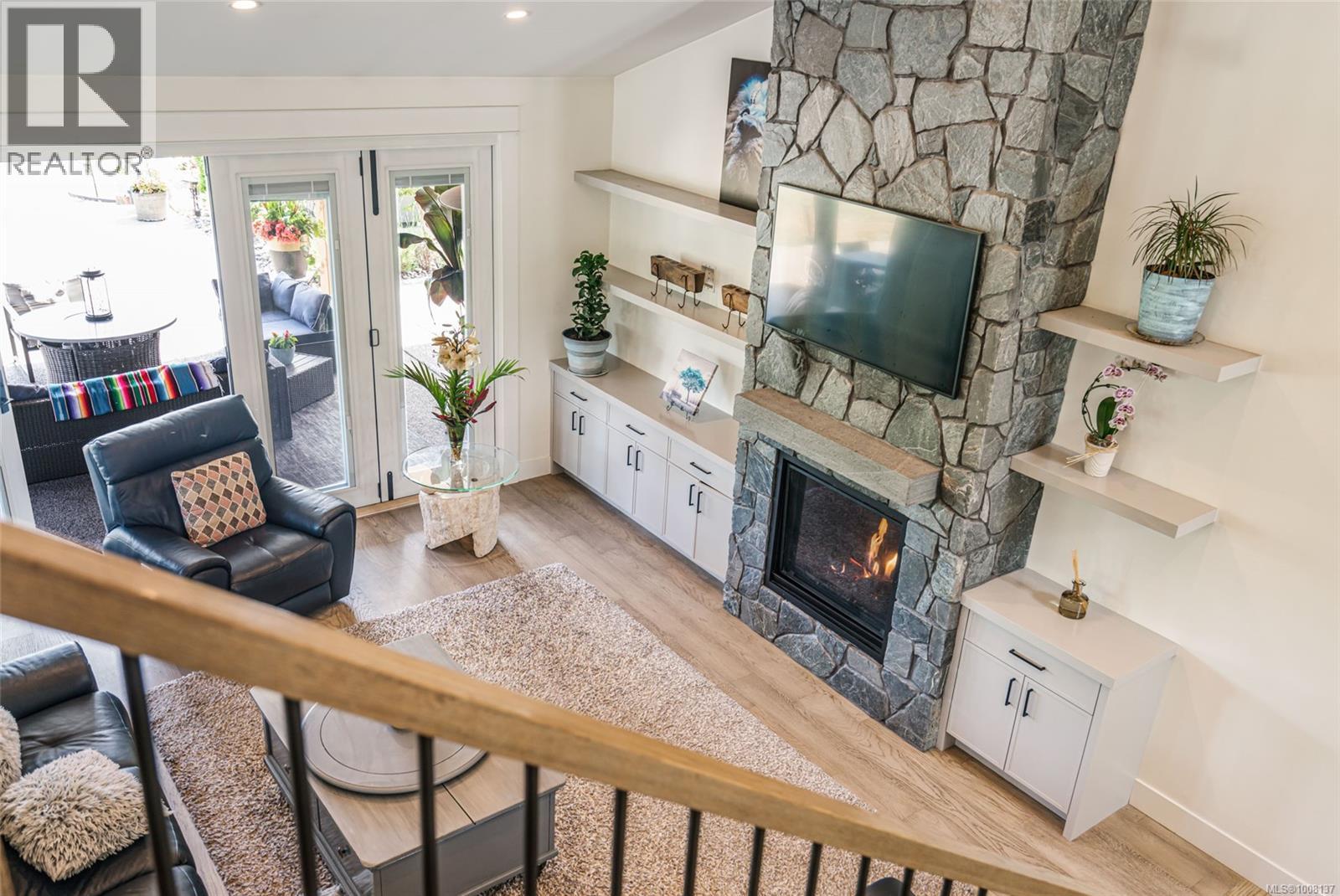 1248 Station Rd, Coombs