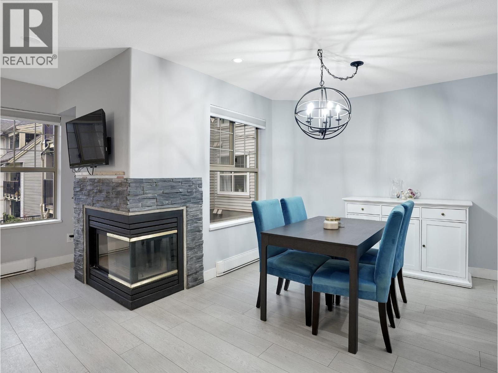 313 214 ELEVENTH STREET, New Westminster