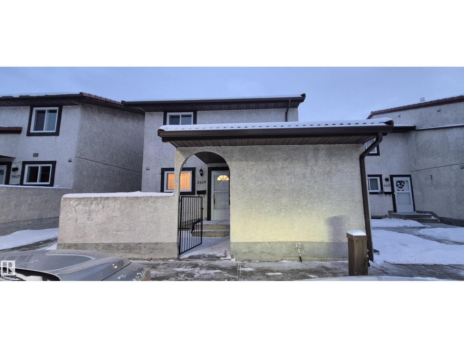 3619 30 AV NW, Edmonton
