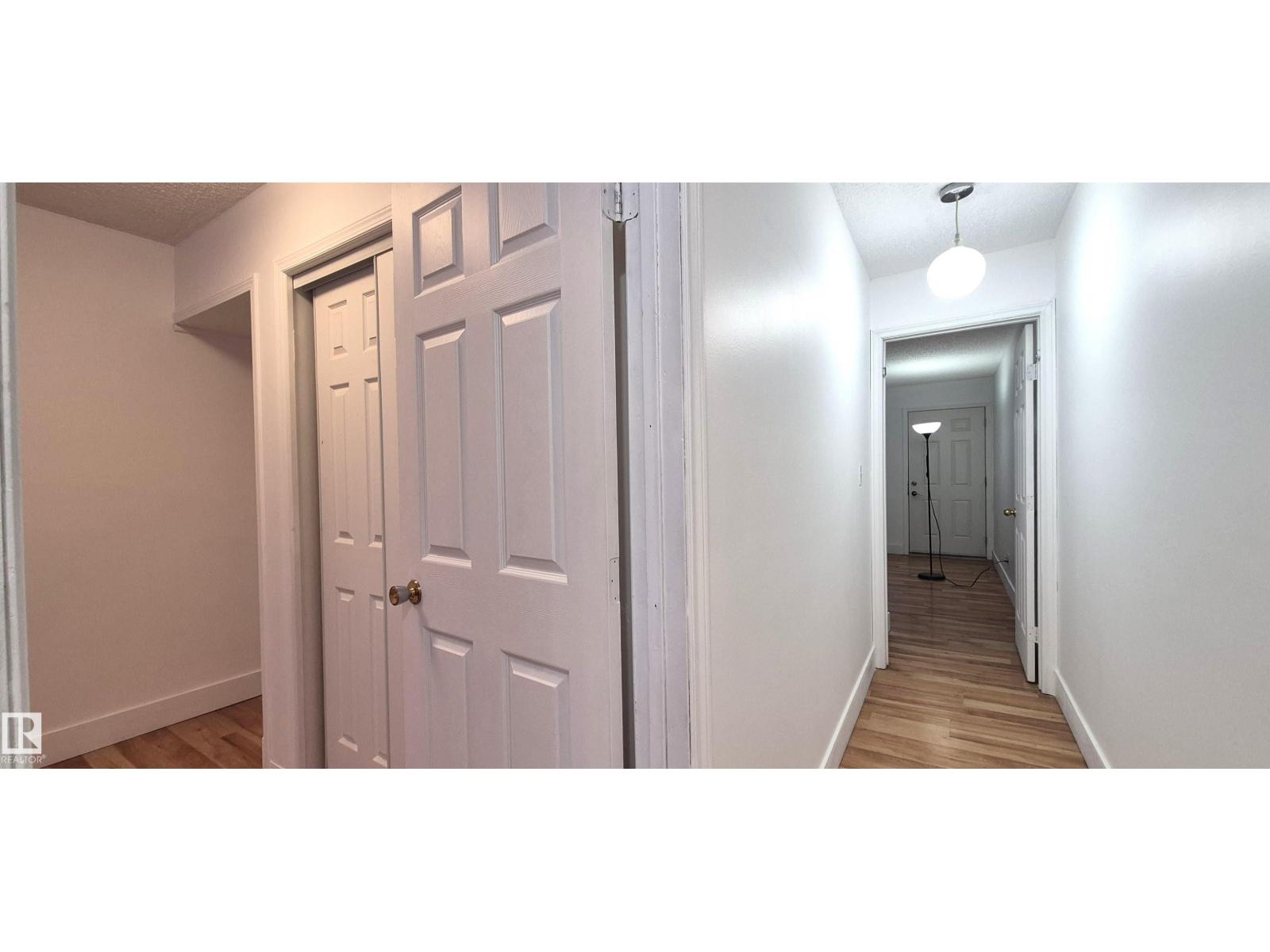 3619 30 AV NW, Edmonton