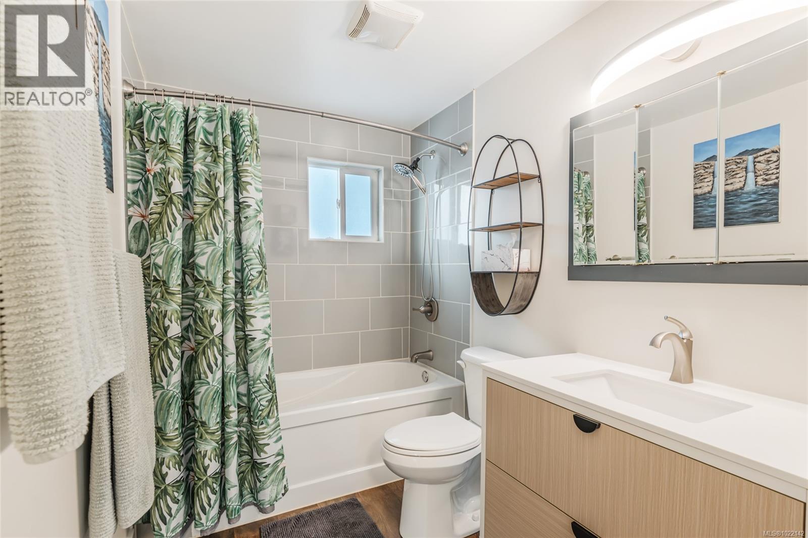 2560 8th Ave, Port Alberni