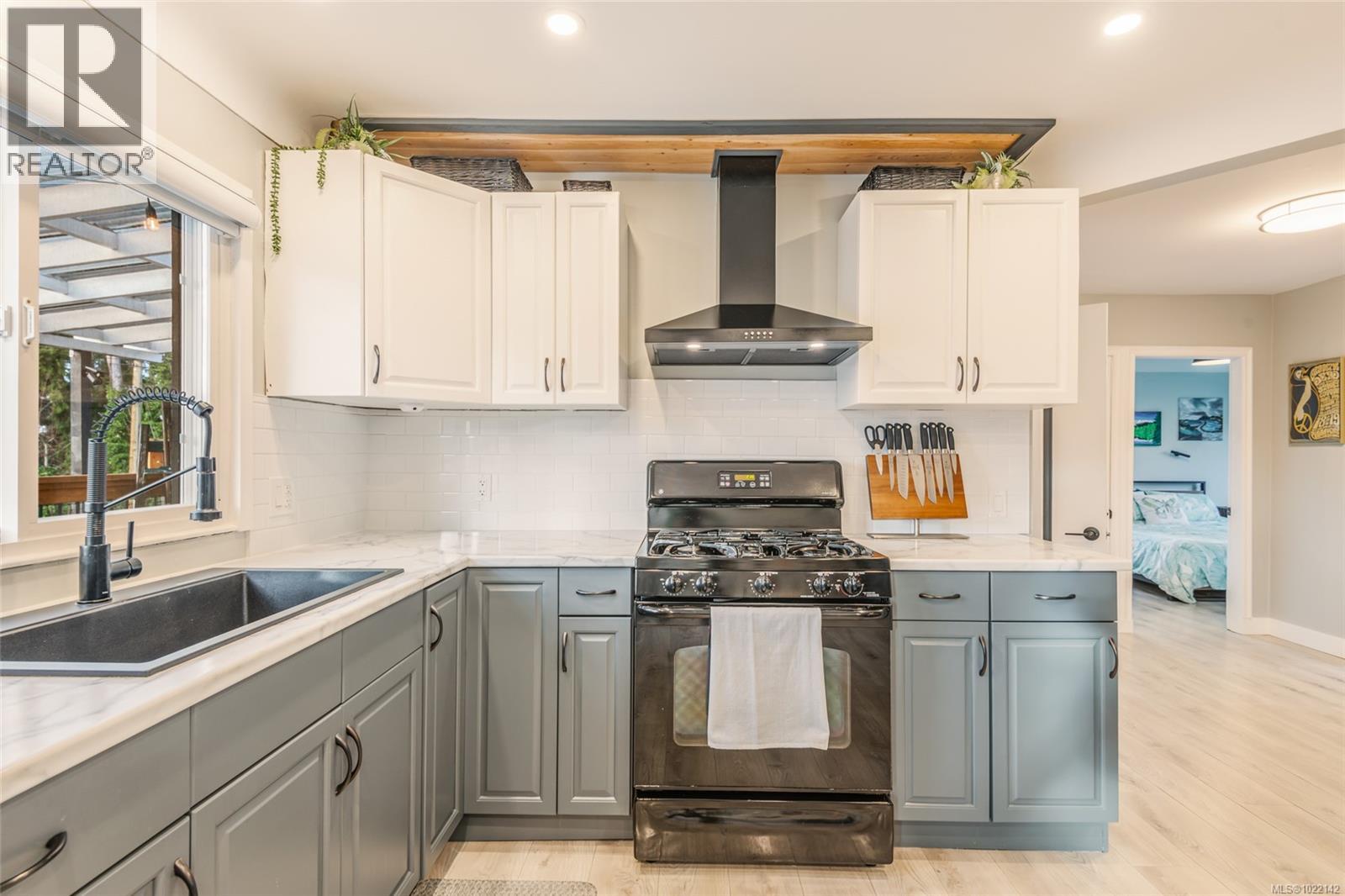 2560 8th Ave, Port Alberni