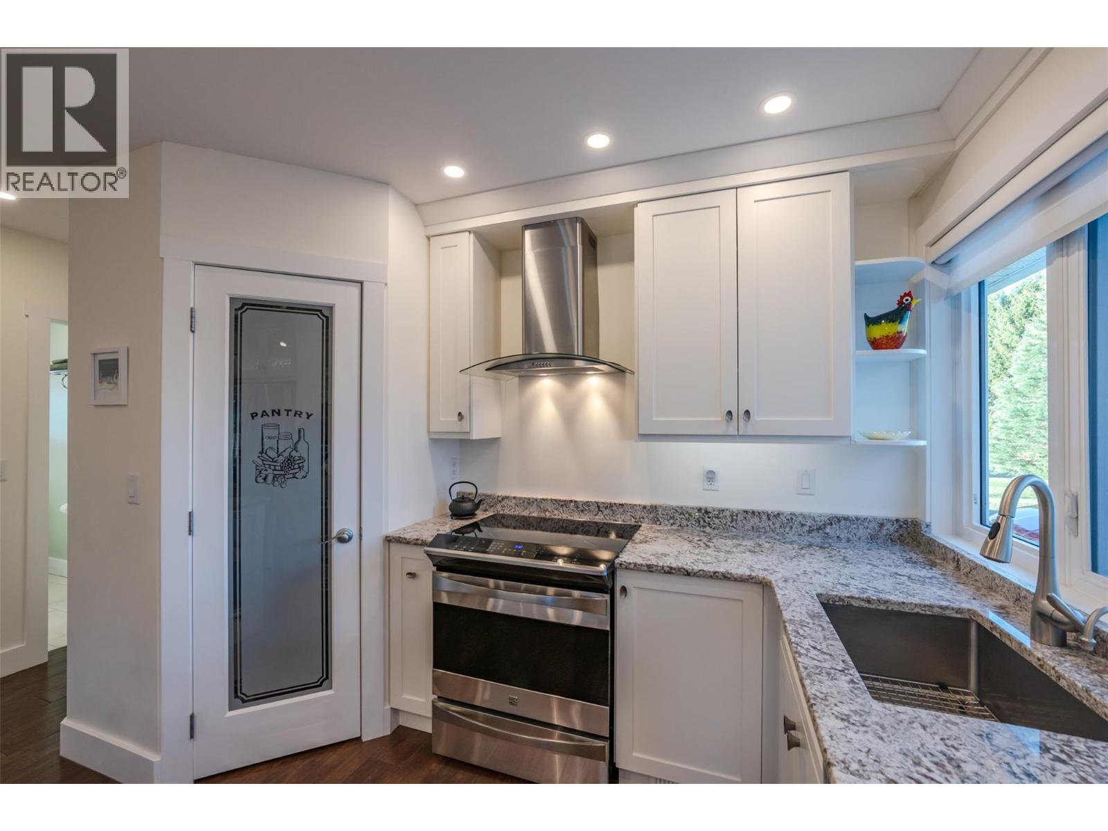 5609 Yarrow Street, Oliver