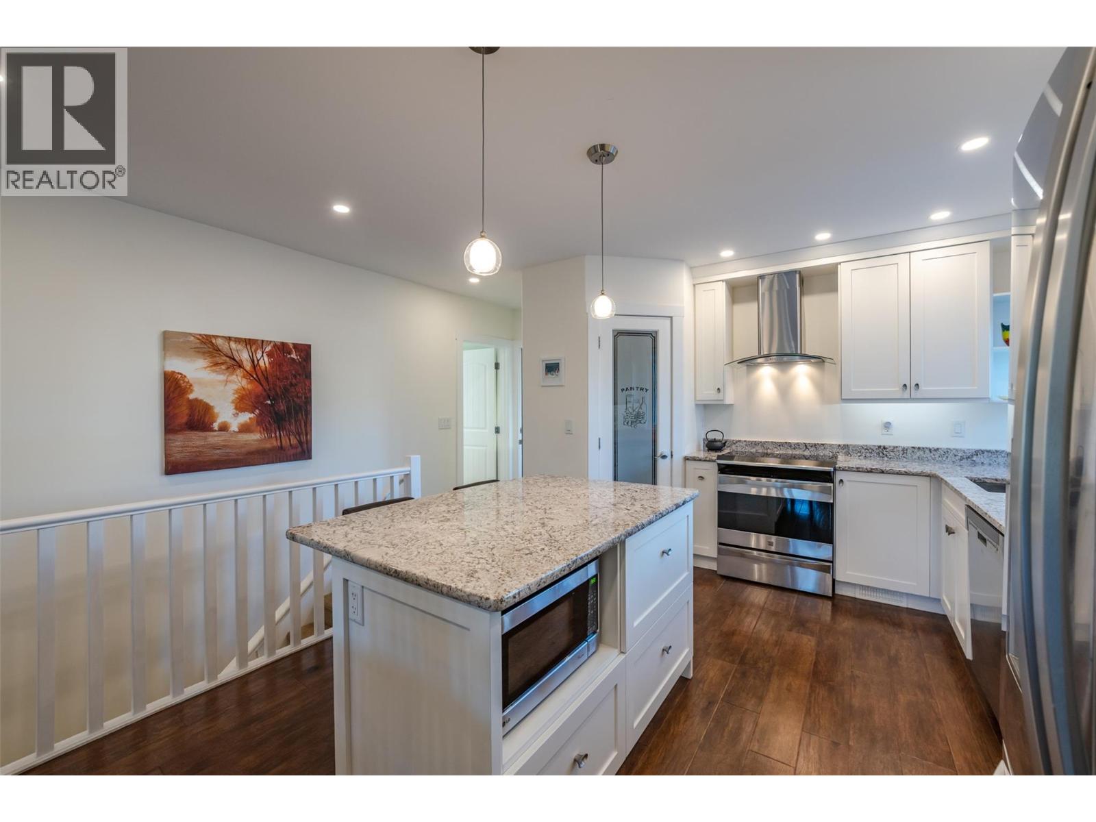 5609 Yarrow Street, Oliver