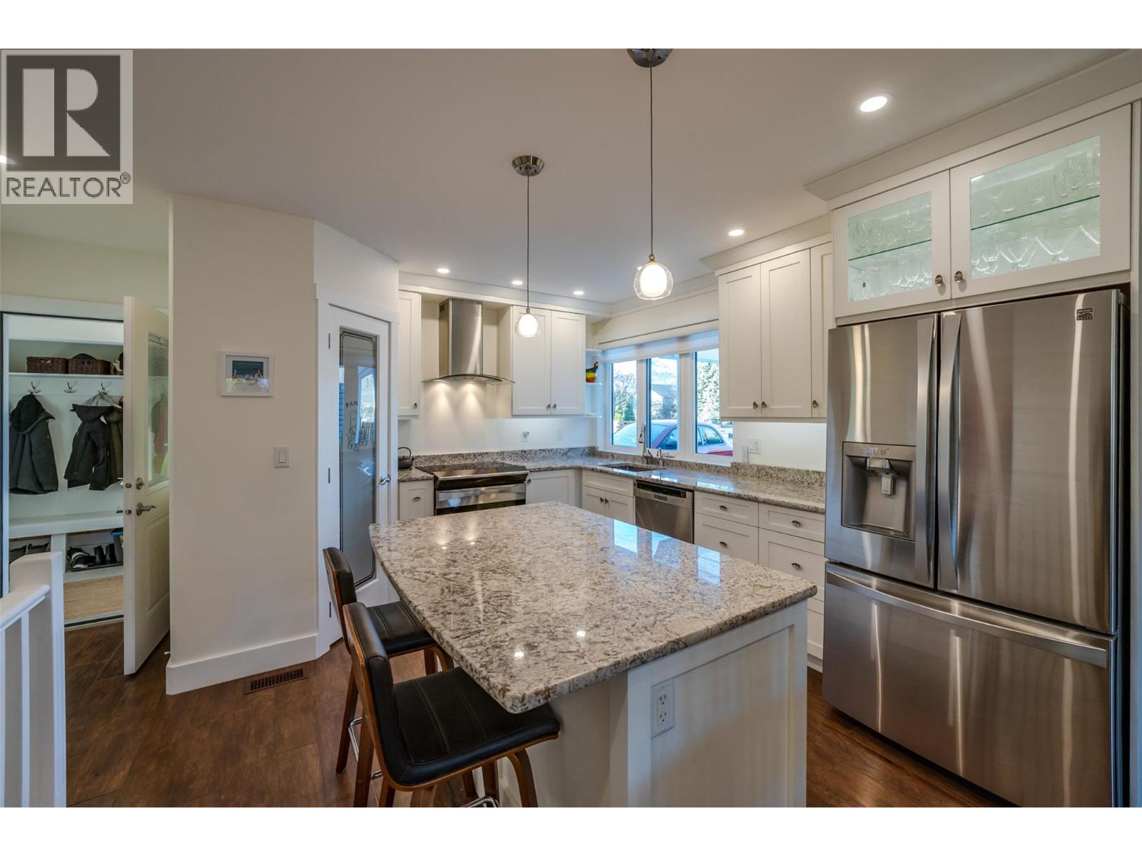 5609 Yarrow Street, Oliver