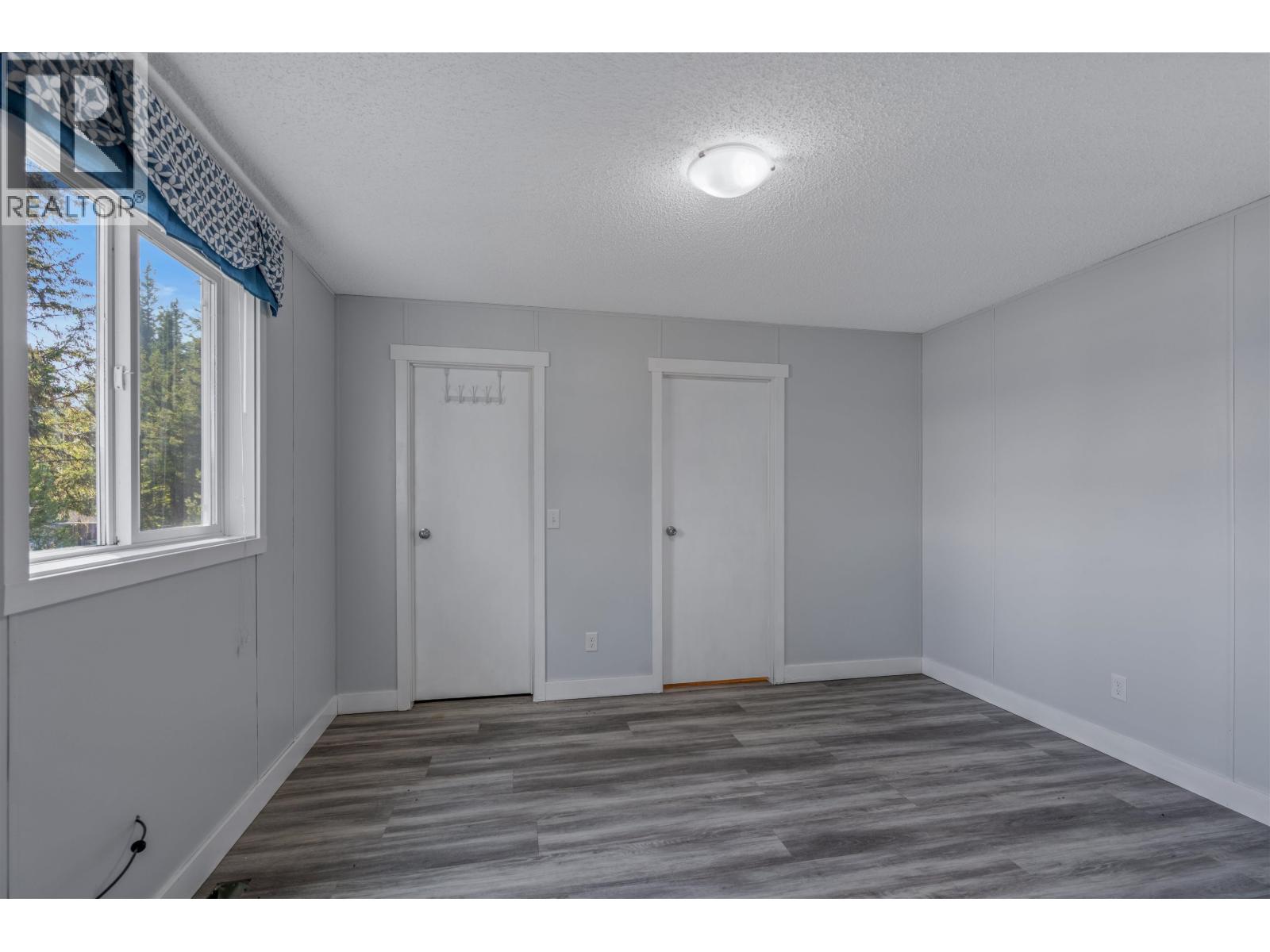 #B 2496 BIG LAKE-TYEE LAKE ROAD - 14