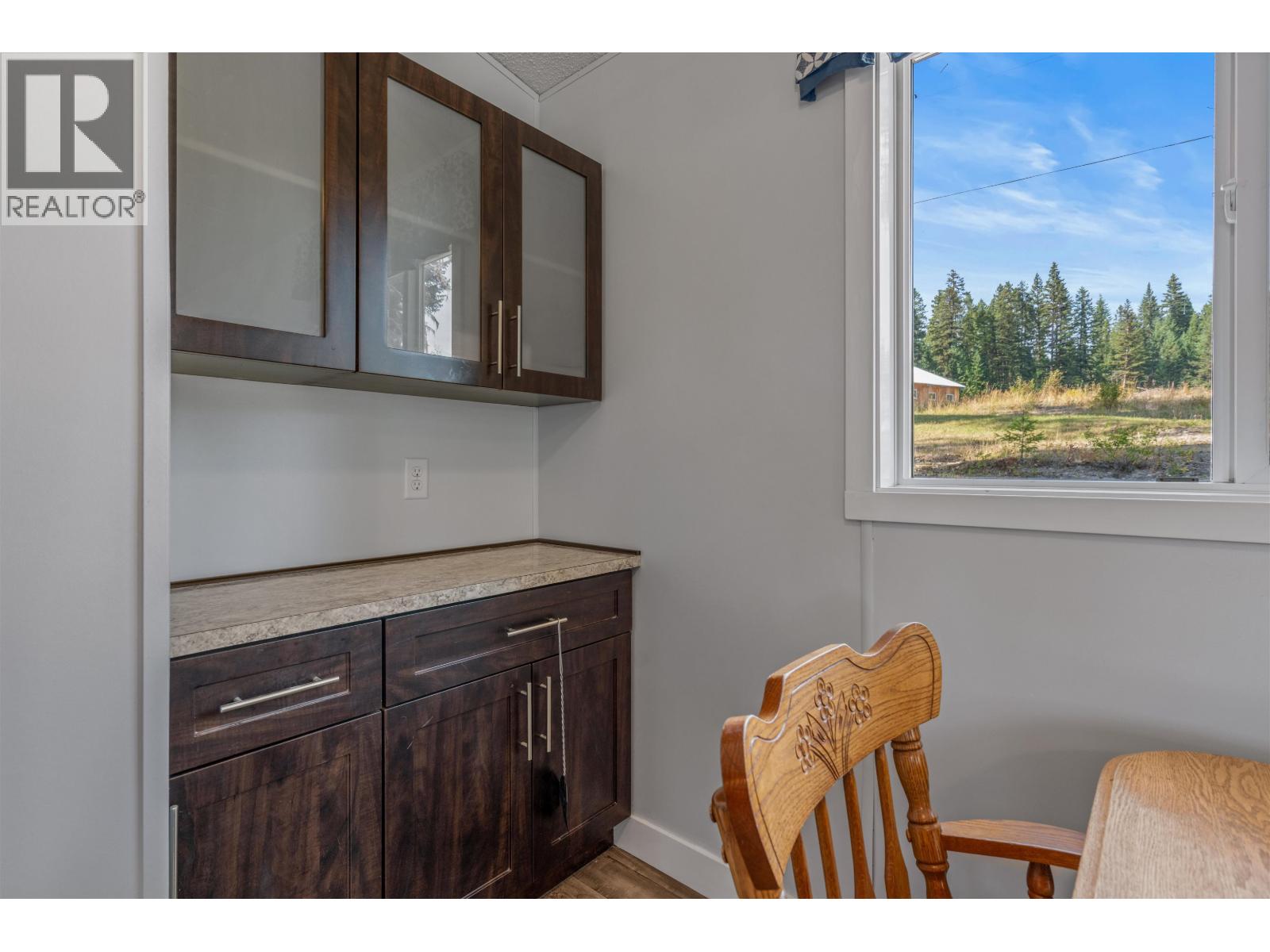 #B 2496 BIG LAKE-TYEE LAKE ROAD - 21