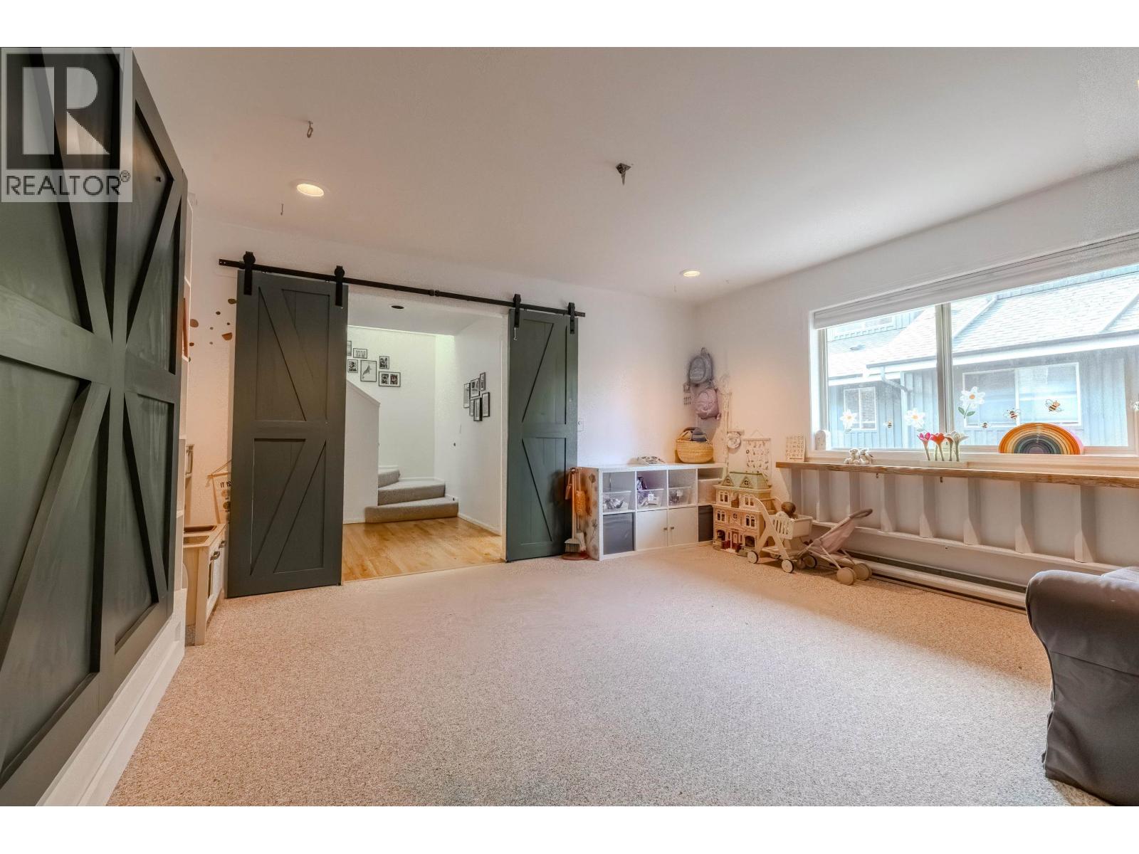 7 1158 CARMEL PLACE, Squamish