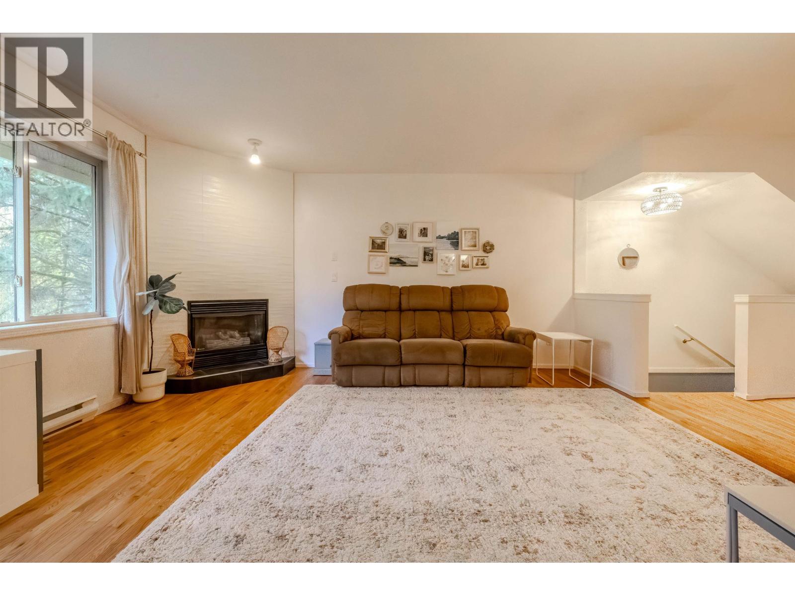 7 1158 CARMEL PLACE, Squamish