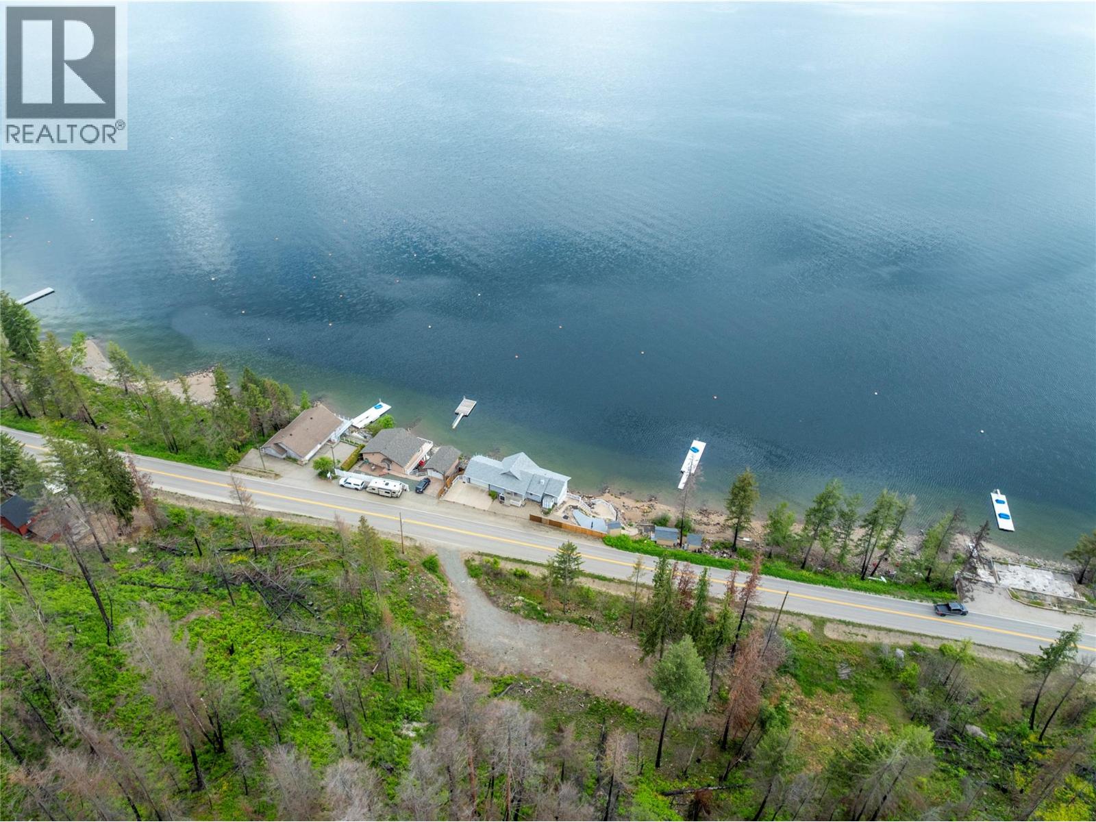 5106 Squilax Anglemont Road, Celista