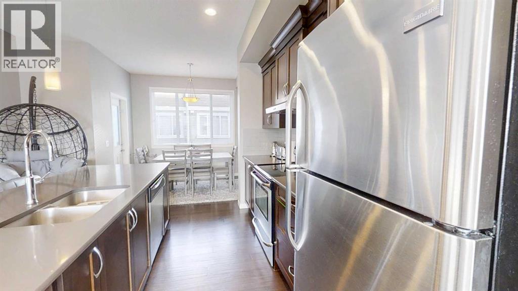 Single Family House for Sale in  Panatella Square NW Panorama Hills Calgary 