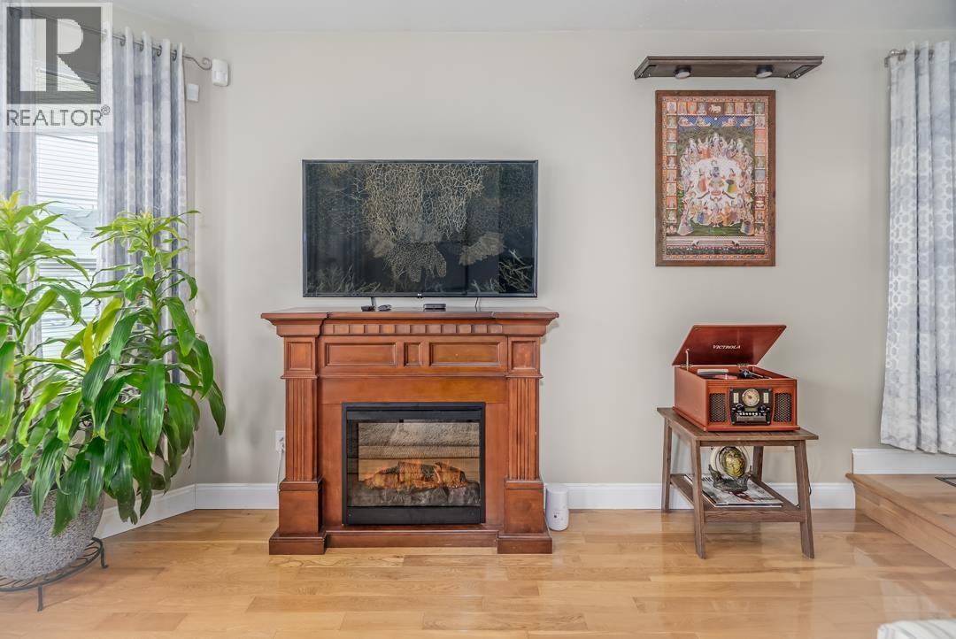 22987 123B AVENUE, Maple Ridge