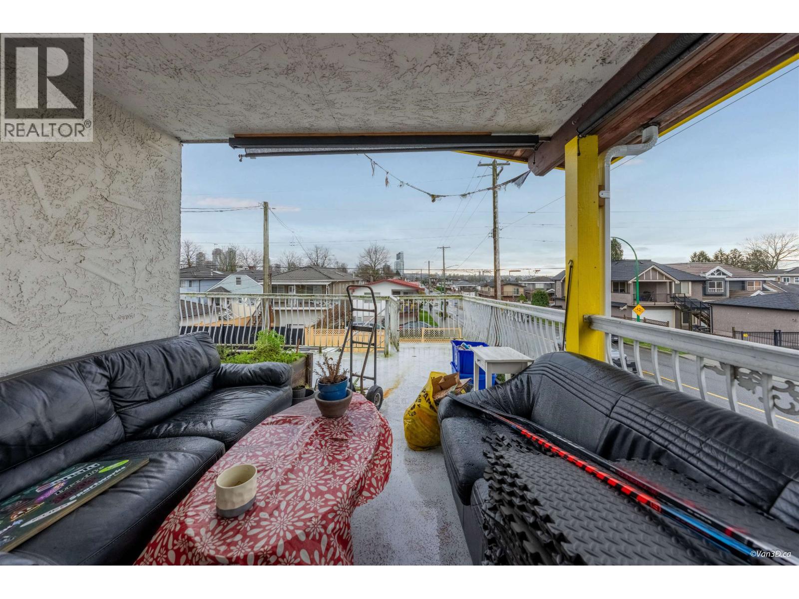 500 GILMORE AVENUE, Burnaby