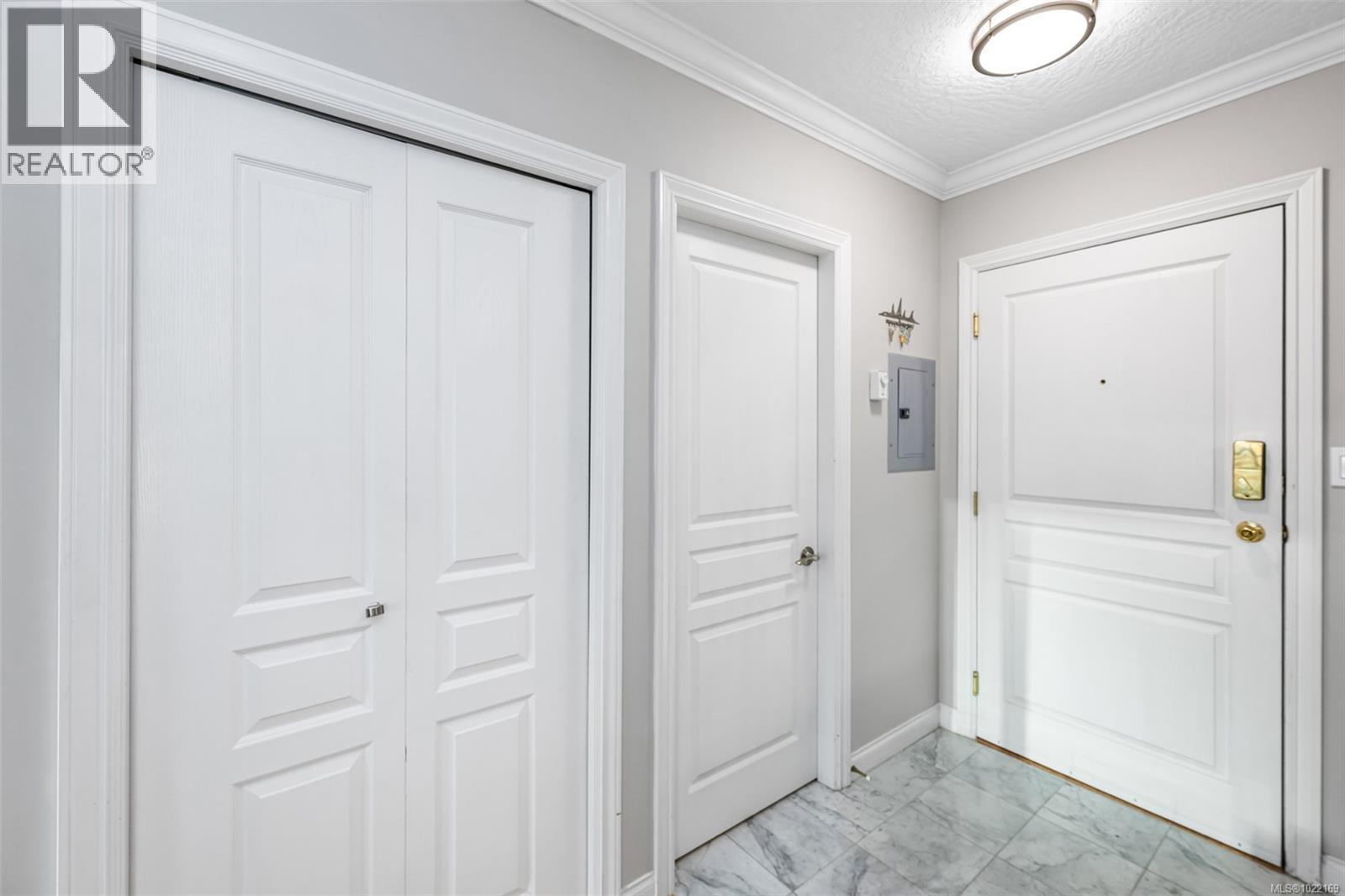 306 405 Quebec Street, Victoria