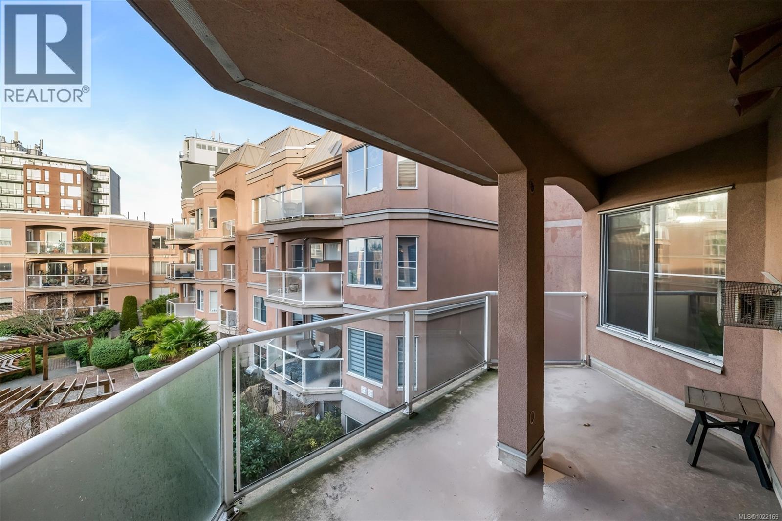 306 405 Quebec Street, Victoria