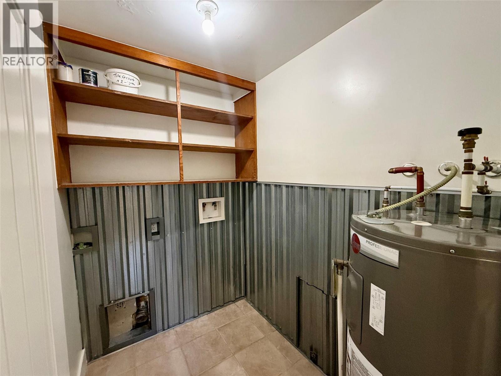 714 12TH Street, Castlegar