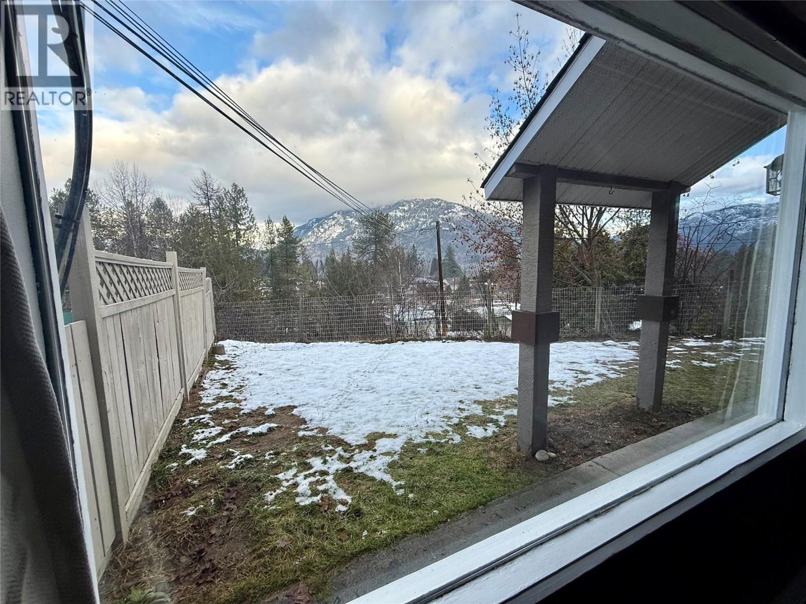 714 12TH Street, Castlegar