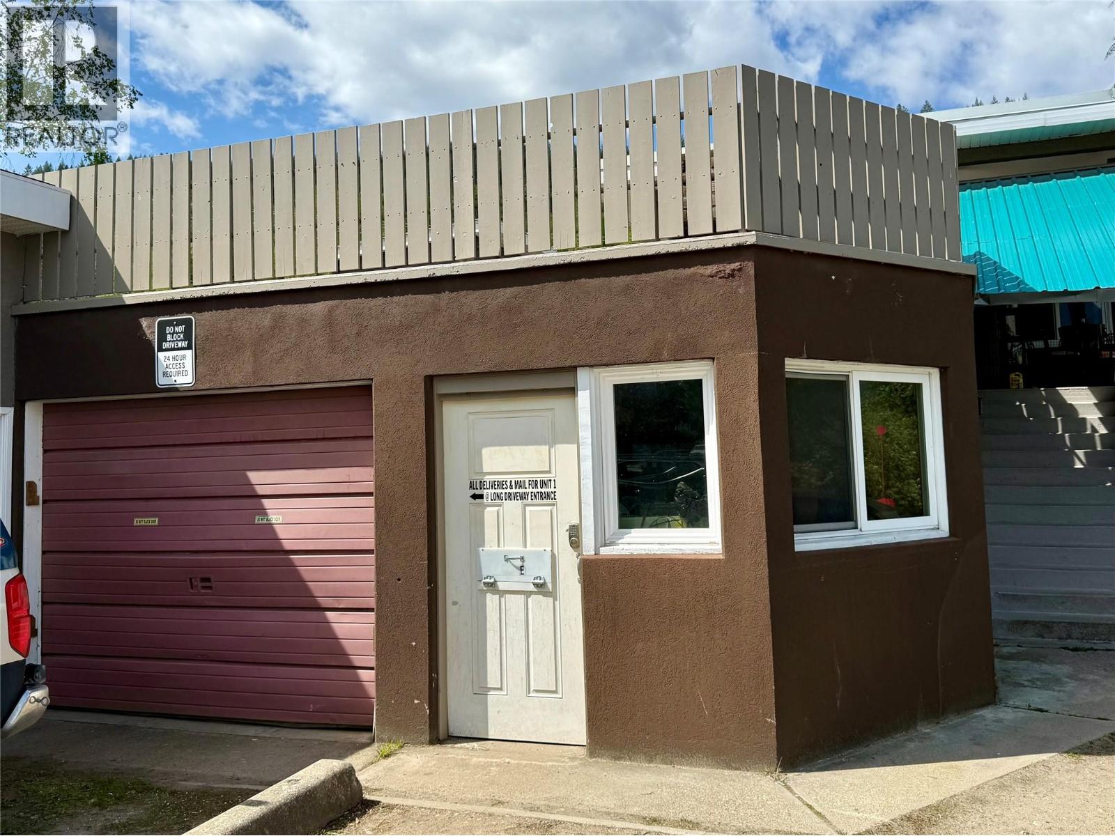  714 12TH Street, Castlegar