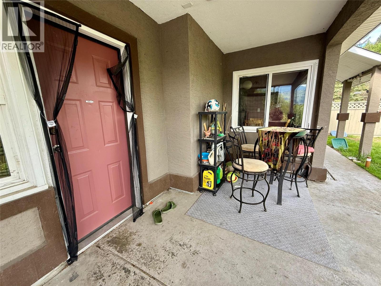  714 12TH Street, Castlegar