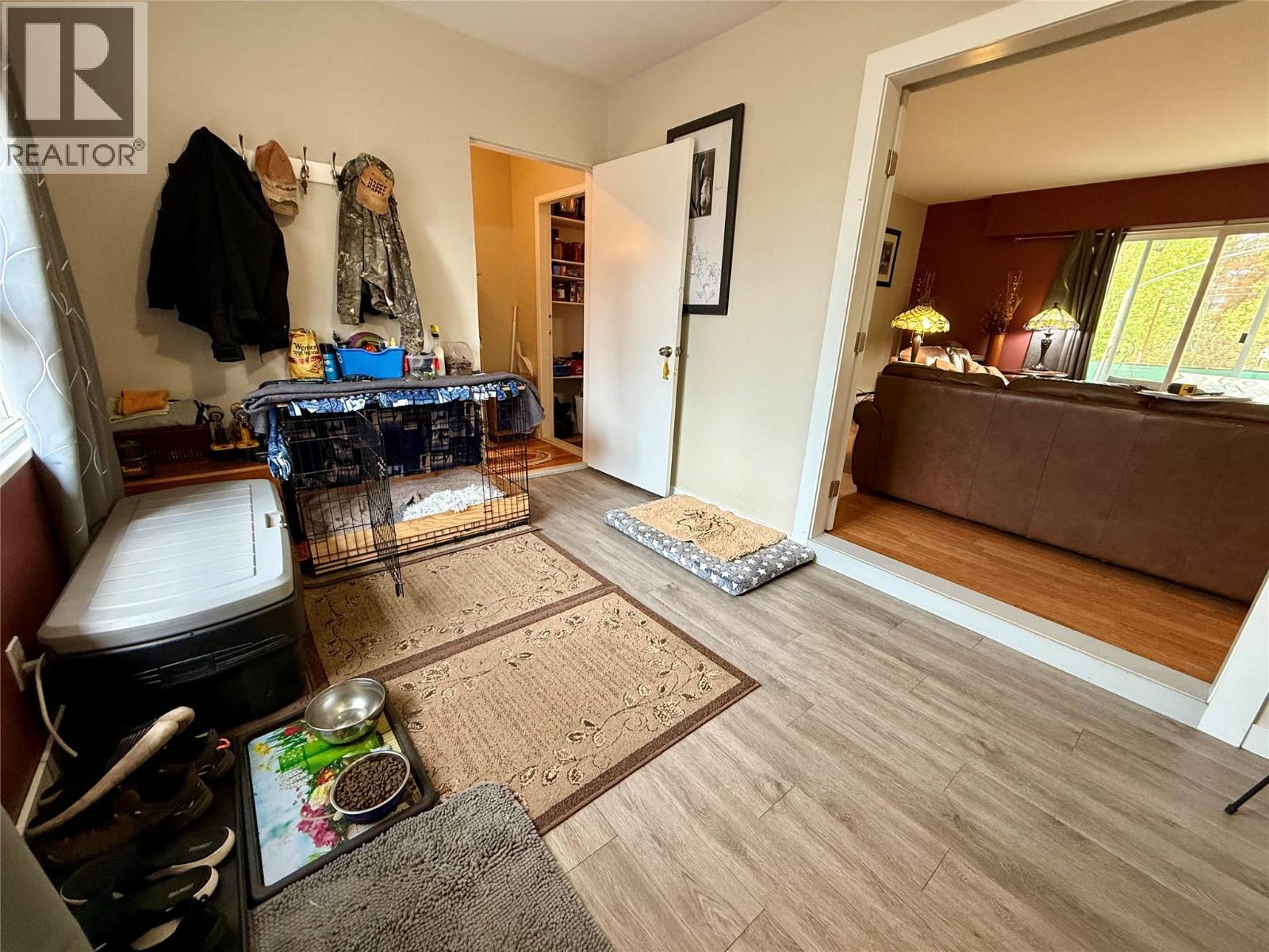  714 12TH Street, Castlegar