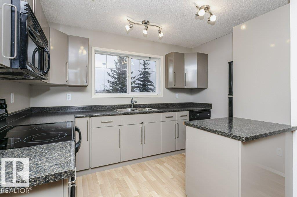 #28 70 CAVAN RD, Sherwood Park