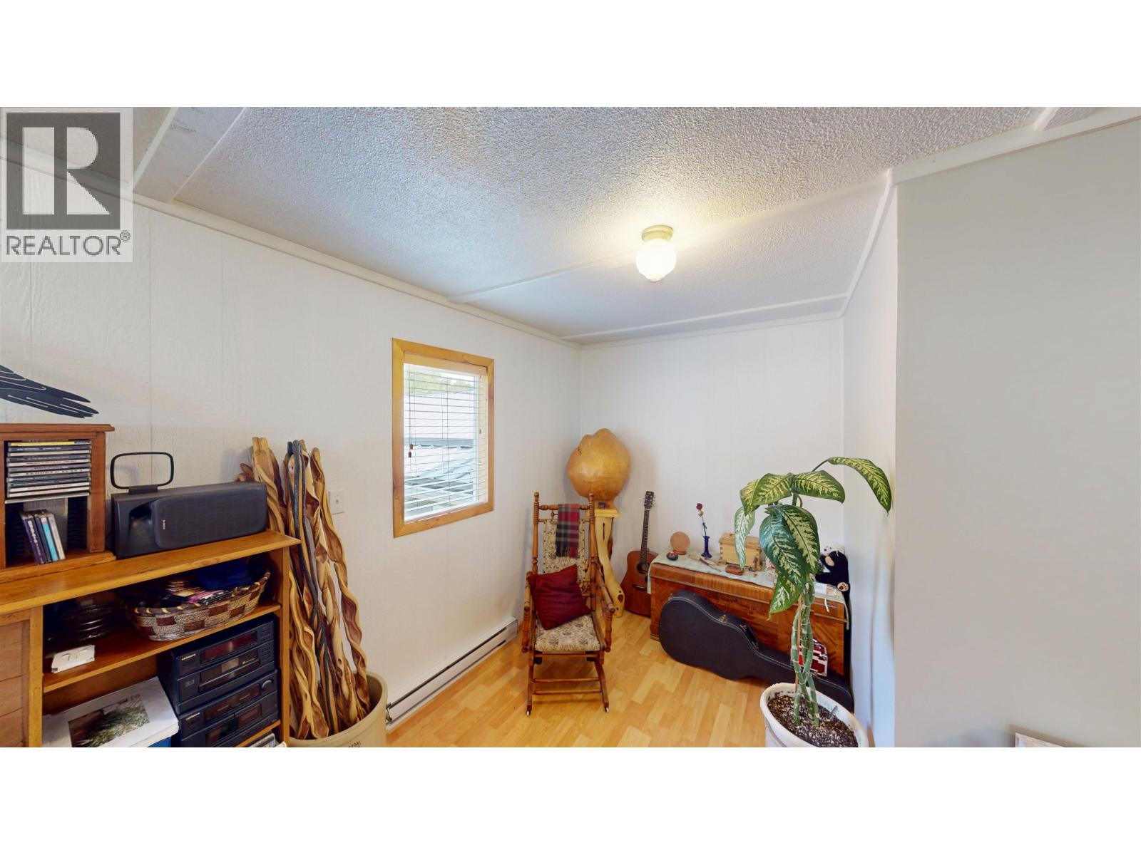 10719 DR GREENE STREET, Hudsons Hope