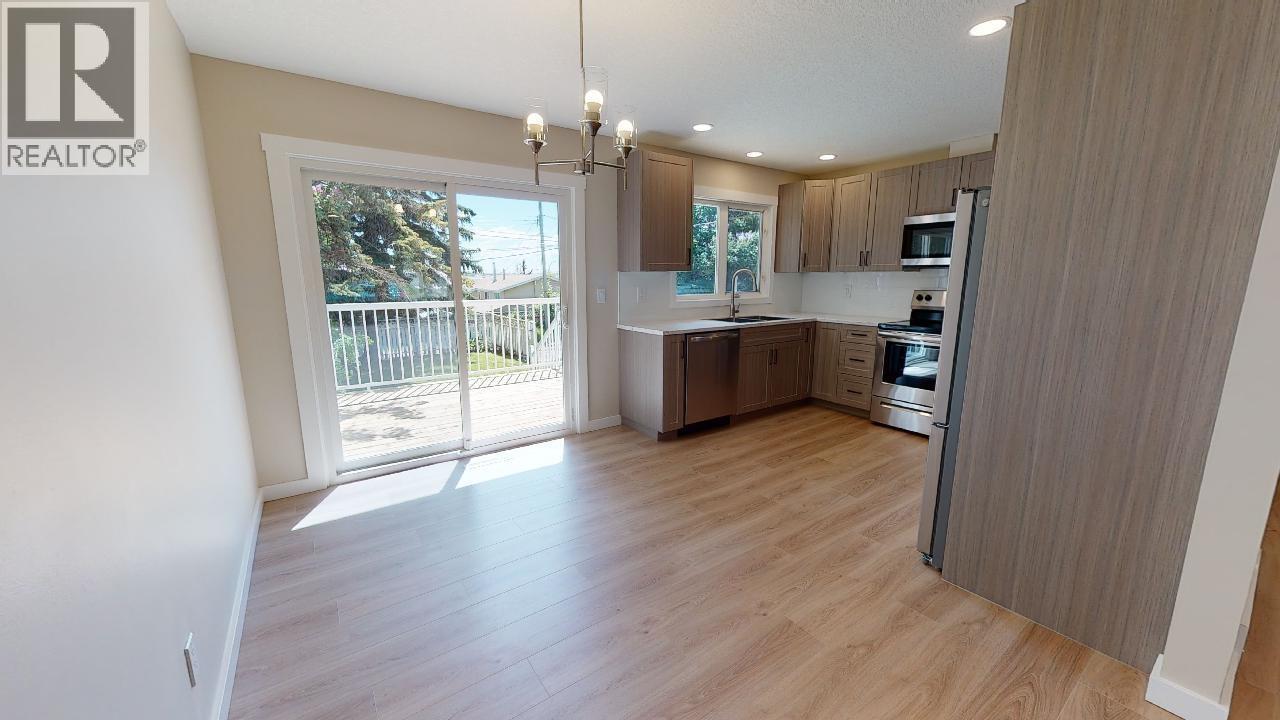 10711 103 AVENUE, Fort St. John