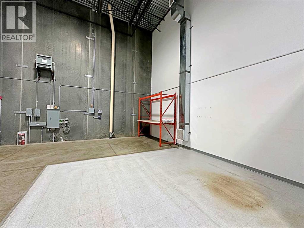 400 Mackenzie Boulevard, Fort McMurray