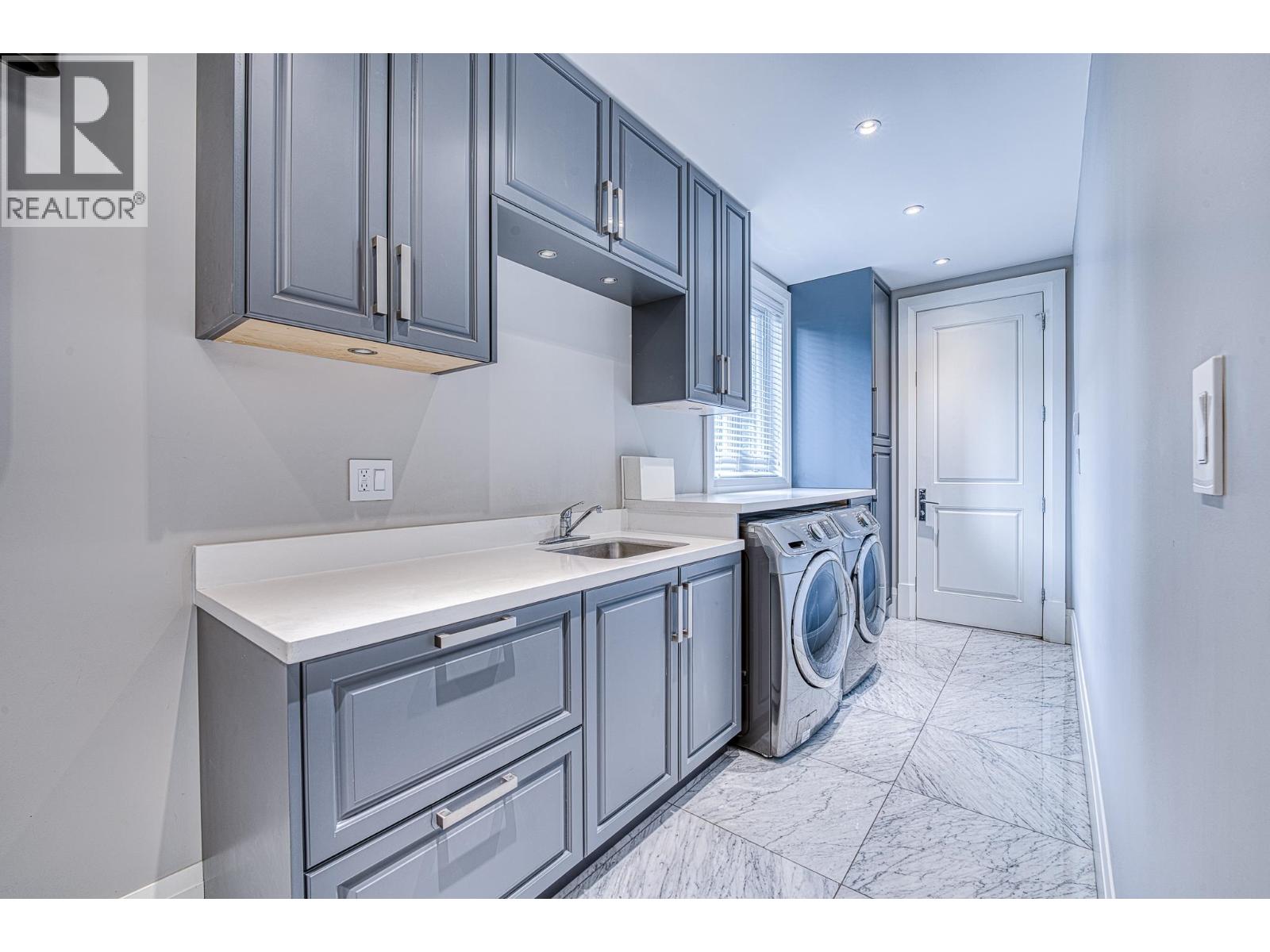 3071 STEVESTON HIGHWAY, Richmond