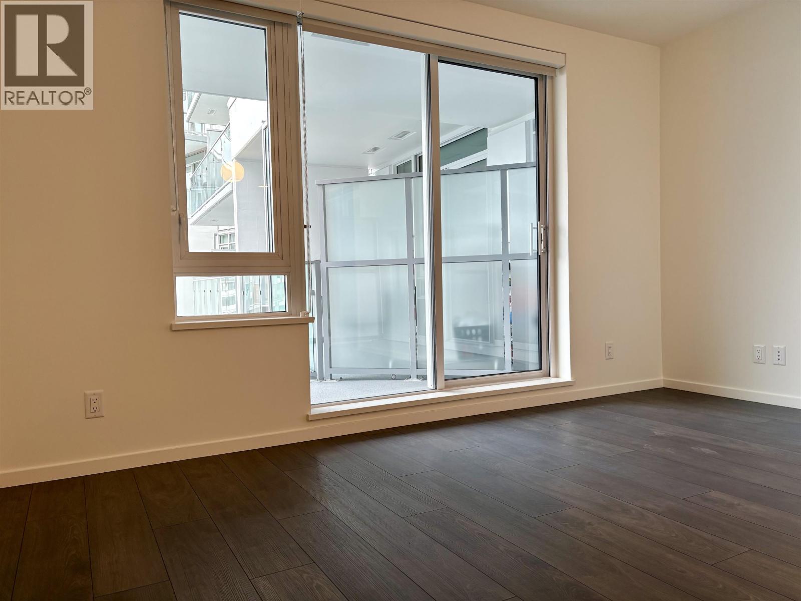 #916-6600 MINORU Boulevard, Richmond