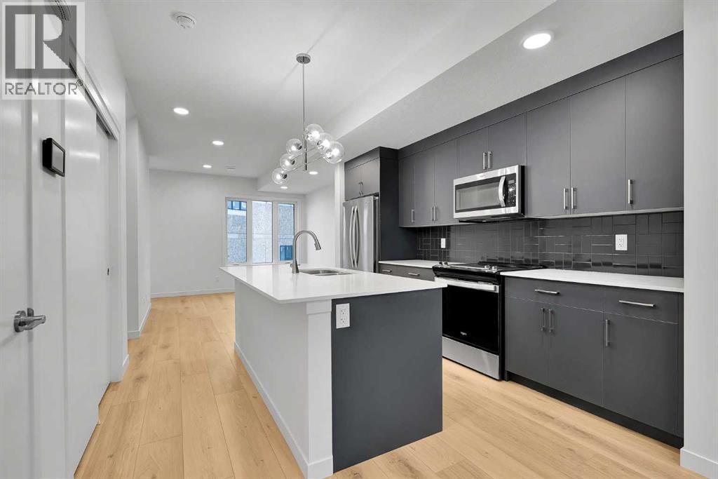 Single Family House for Sale in  Arbour Lake Court Arbour Lake Calgary 