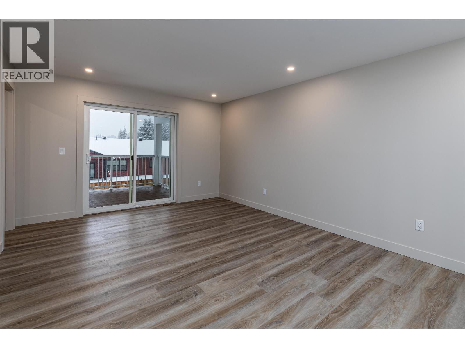 4005 NASH Drive, Terrace