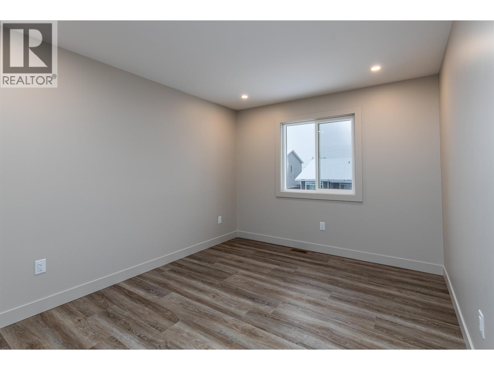 4005 NASH Drive, Terrace